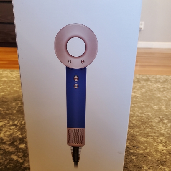 Dyson Supersonic - Picture 5 of 5